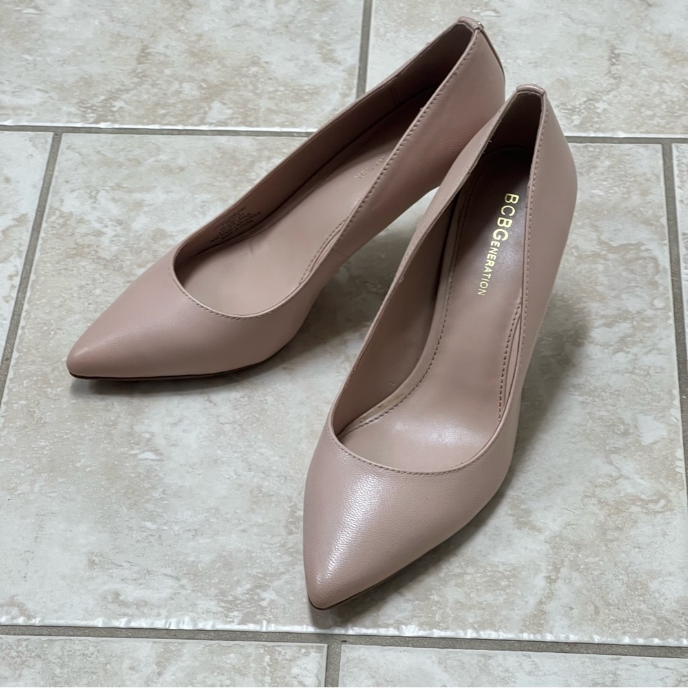 BCBGeneration Women's Blush Pointed Toe Heels